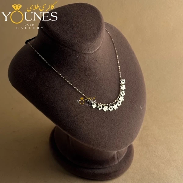 گردنبند طلا گلی پنج پر تراش دار